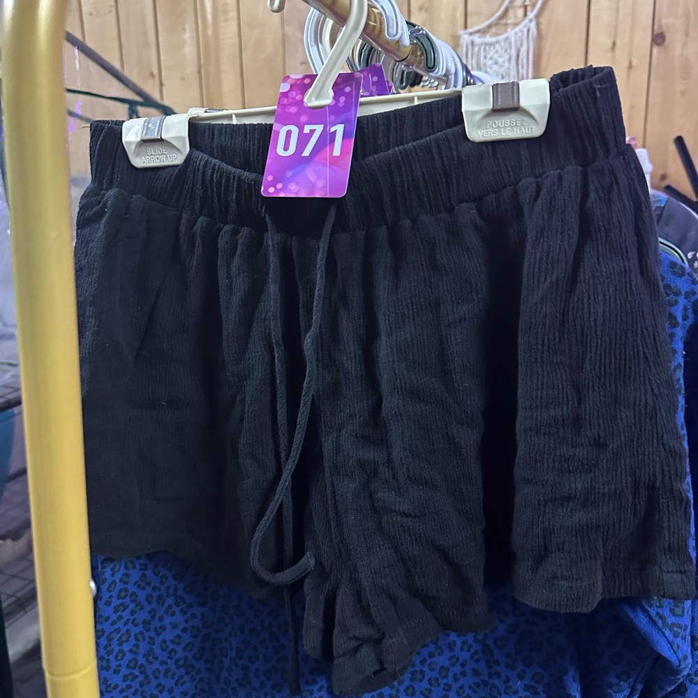 71. White fox Black Drawstring Shorts